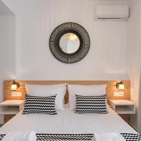 Indigo Blue Seaside Deluxe Apartment Kissamos