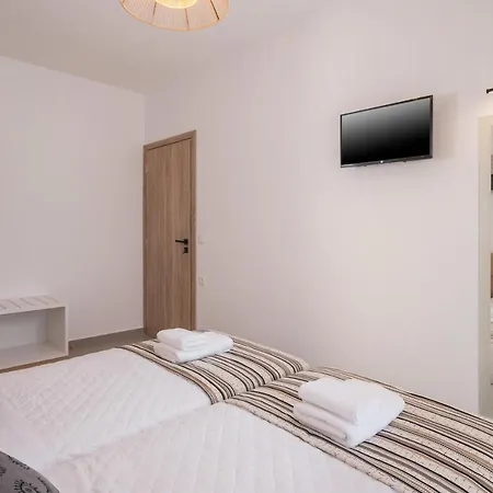 Apartment Indigo Blue Seaside Deluxe Kissamos