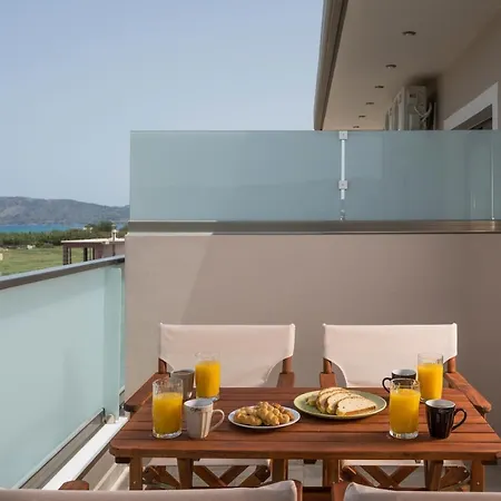 Indigo Blue Seaside Deluxe Apartment