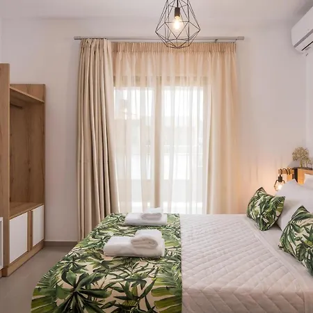 Apartment Indigo Blue Seaside Deluxe Kissamos