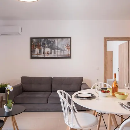 Indigo Blue Seaside Deluxe Appartement