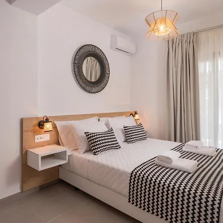 Indigo Blue Seaside Deluxe Kíssamos
