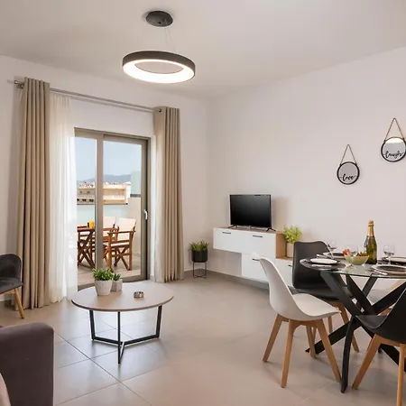 Indigo Blue Seaside Deluxe Kíssamos